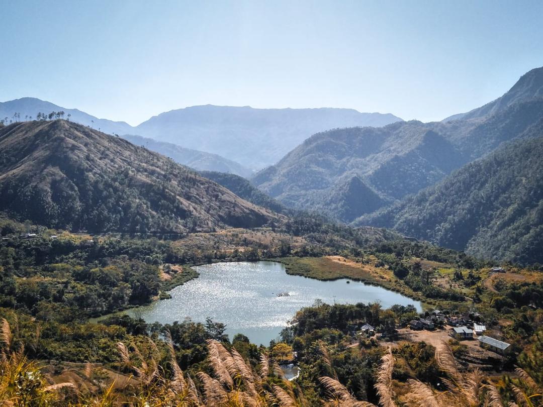 Shilloi Lake